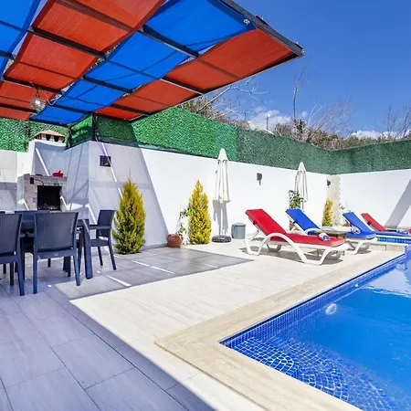 Islamlar Village 2 Bedroom 6407